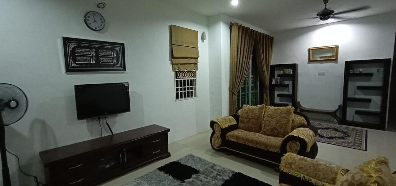 Casa D'Astana Homestay Sungai Petani For Muslim Only Exterior photo